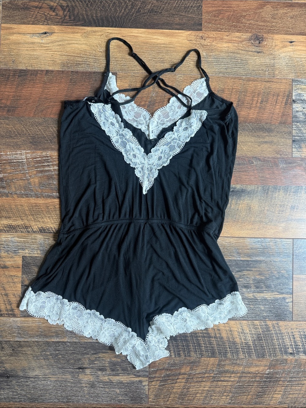 VS Lace Trim Sleep Romper - Picture 3 of 3